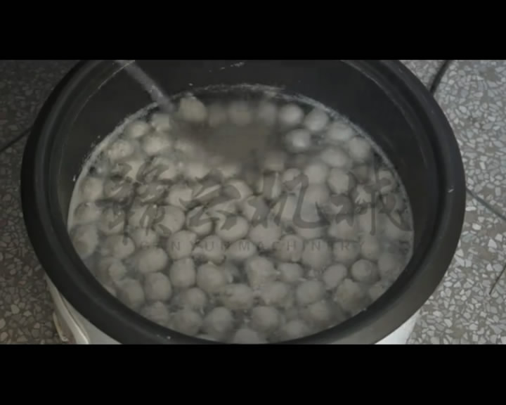 �����������~��C(j��)